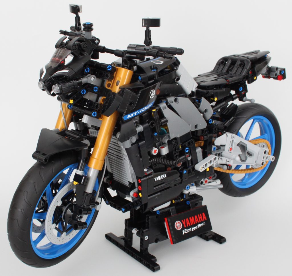 LEGO Technic 42159 Yamaha MT 10 SP review 22 1024x970