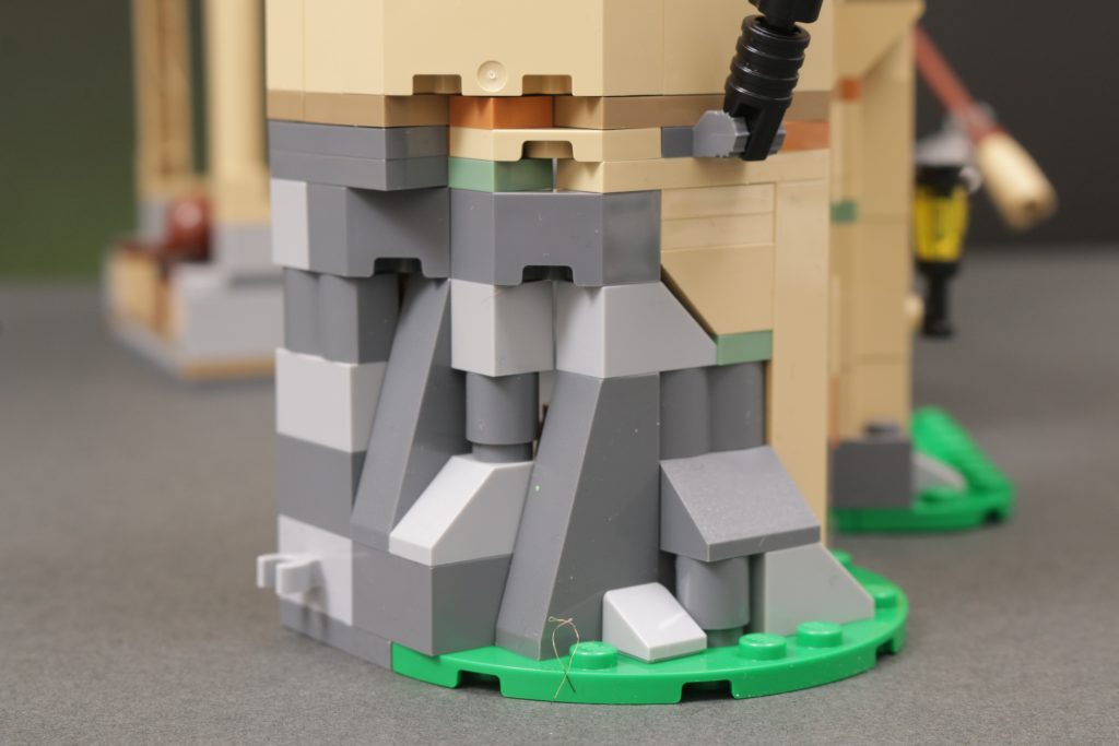 LEGO Harry Potter 76447 Hogwarts Castle Flying Lesson review 24 1024x683