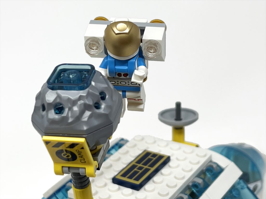 LEGO CITY 60349 Lunar Space Station review 10 1024x768