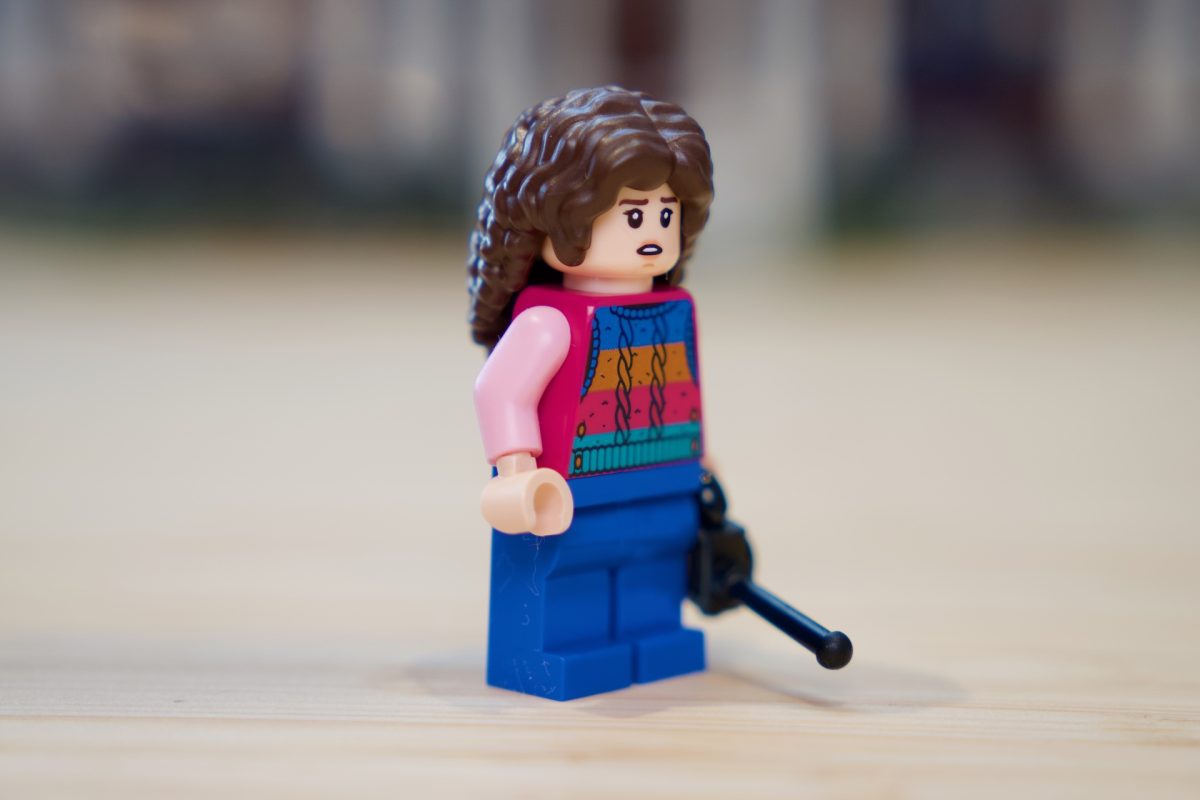LEGO Icons 11370 Stranger Things The Creel House review 71 1200x800