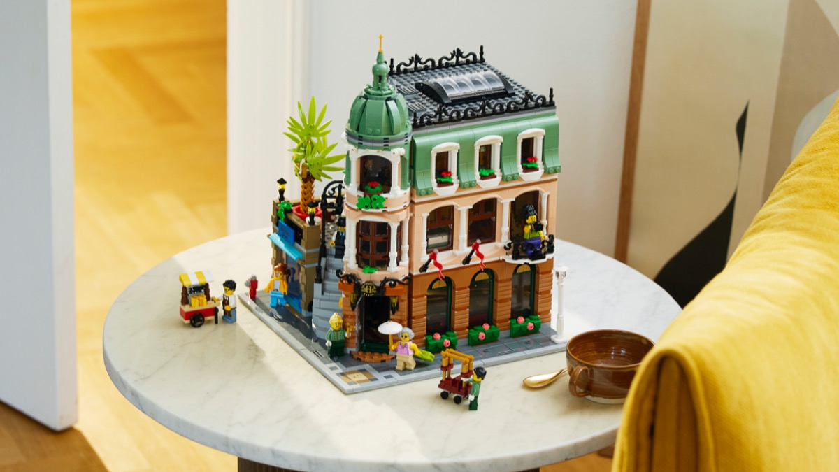 Exclusive LEGO Icons 10297 Boutique Hotel reduced by John Lewis