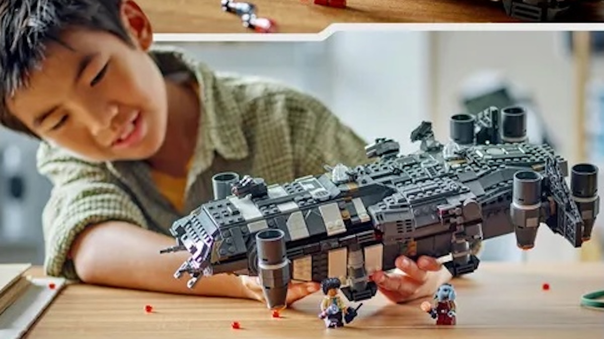 LEGO Star Wars Onyx Cinder gets full gallery and confirmed release date