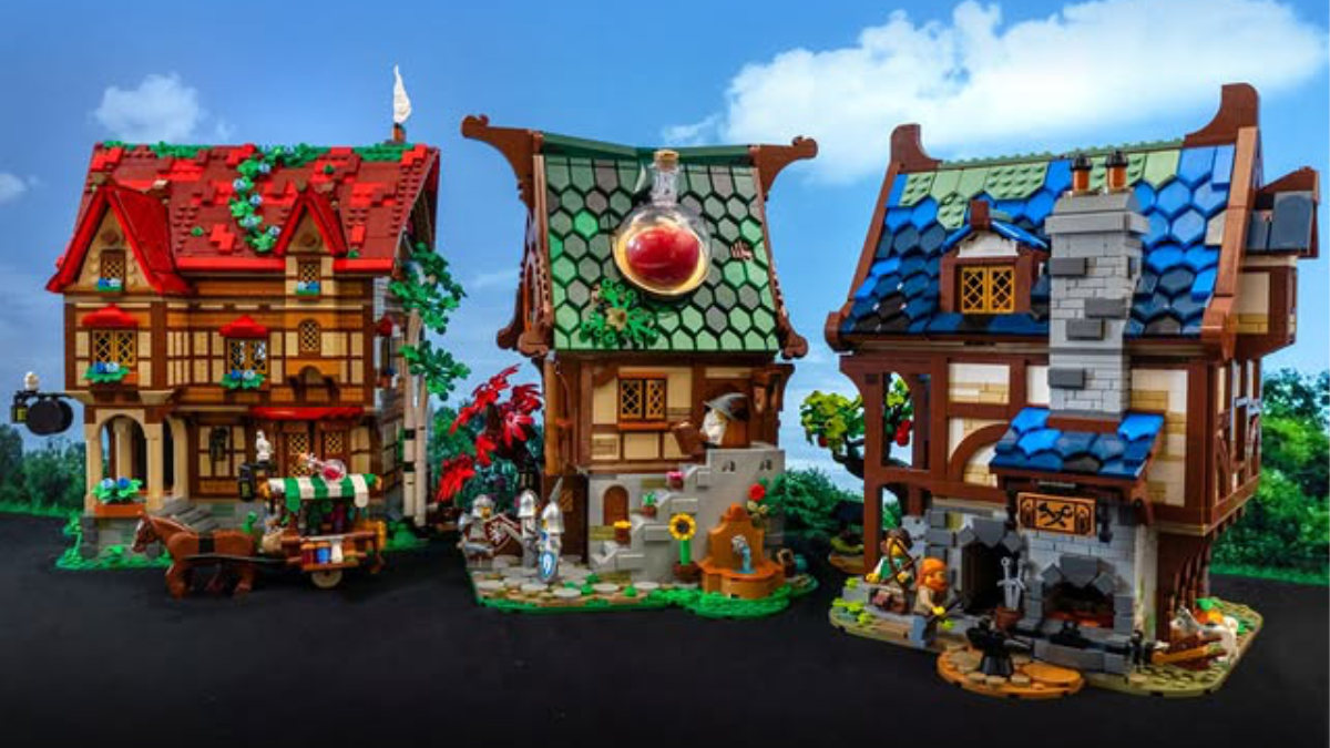 Closer look and comparison of LEGO BrickLink Series 7 sets