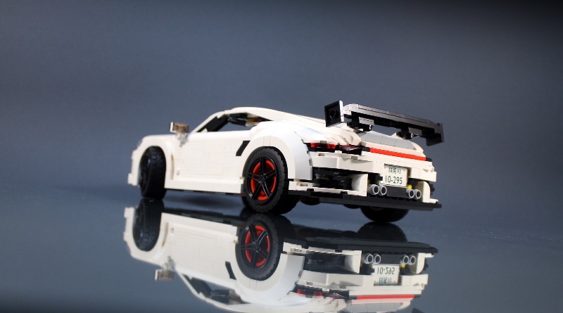 Brick Pic of the Day 10295 Porsche 911 alternate build featured