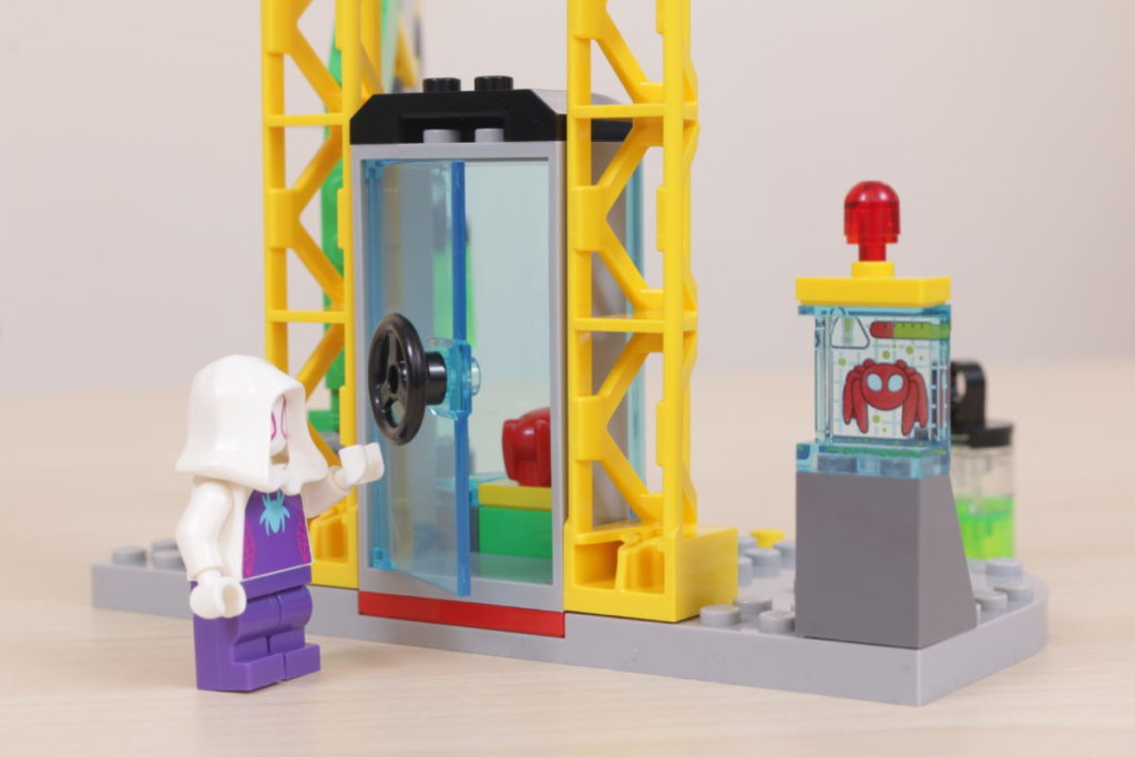 LEGO Marvel 10783 Spider Man at Doc Ocks Lab review 23 1024x683