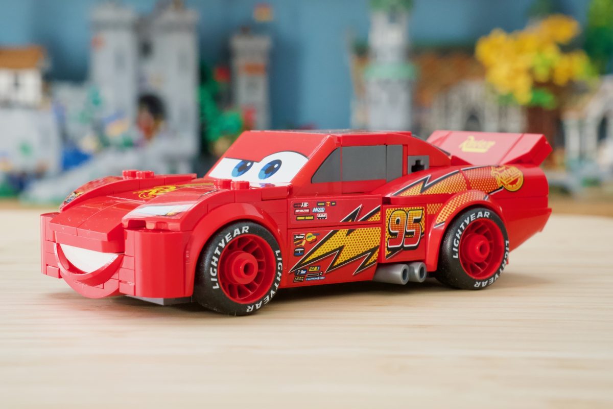 LEGO Speed Champions 77255 Lightning McQueen review 15 1200x800