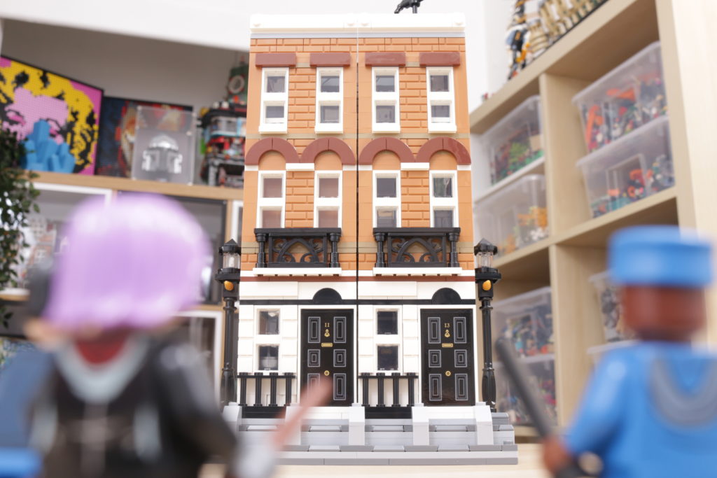 LEGO Harry Potter 76408 12 Grimmauld Place Order of the Phoenix review 32 1024x683