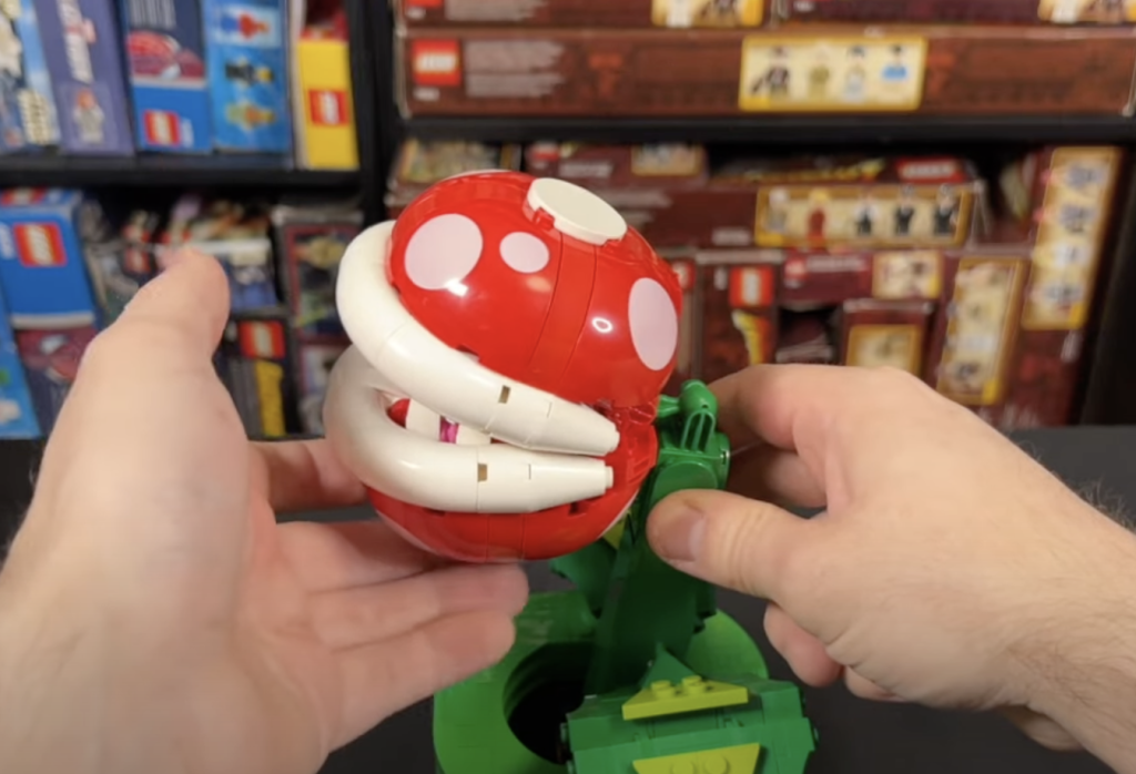 MiniSuperHeroesToday LEGO Super Mario 71426 Piranha Plant review head 3 1024x698