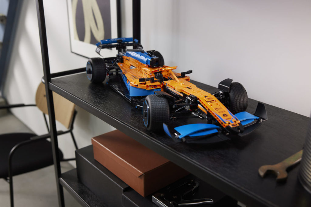 LEGO Technic 42141 McLaren Formula 1 Race Car 18 1024x683