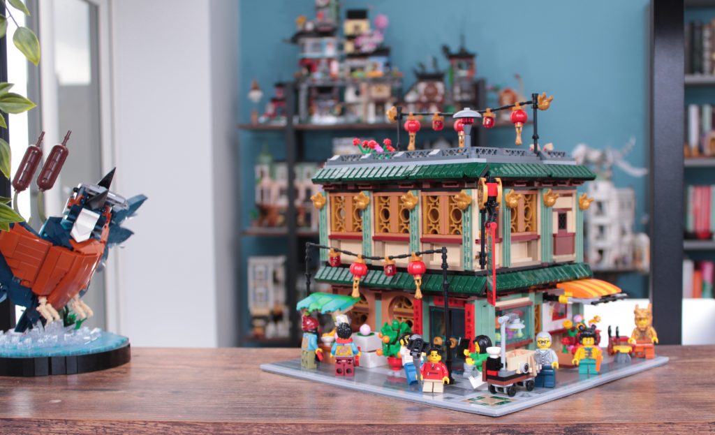 LEGO Chinese Traditional Festivals 80113 Family Reunion Celebration modular conversion 21 1024x623
