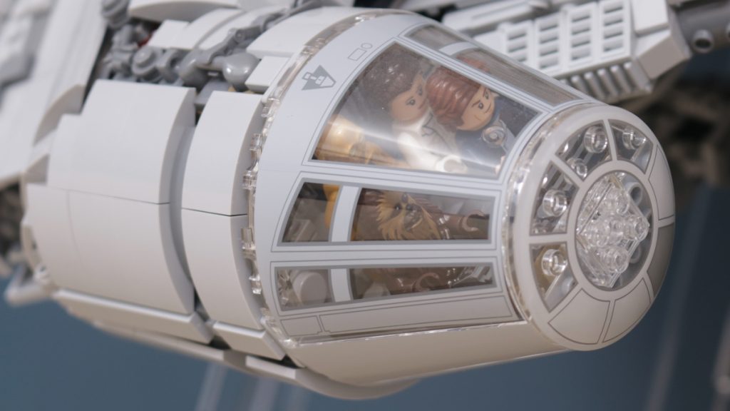 LEGO Star Wars 75192 Millennium Falcon cockpit featured 1024x576
