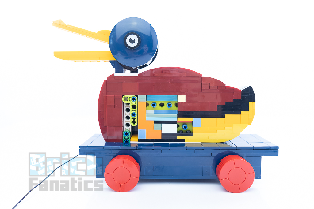 LEGO House 40501 The Wooden Duck 17