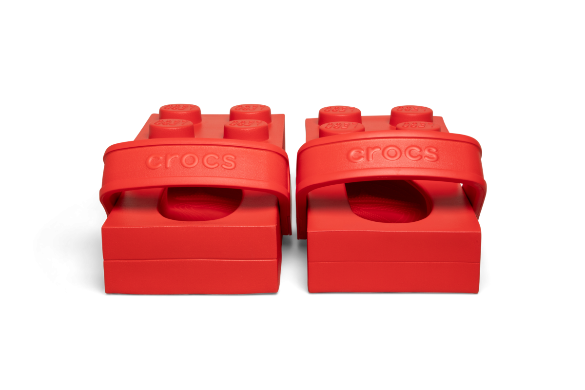 LEGO Crocs Brick Clog 1 1200x800