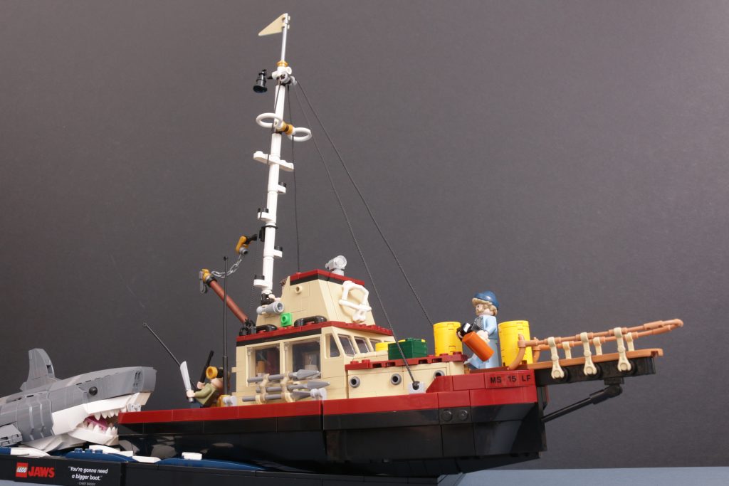 LEGO Ideas 21350 Jaws review retrospective 2 1024x683