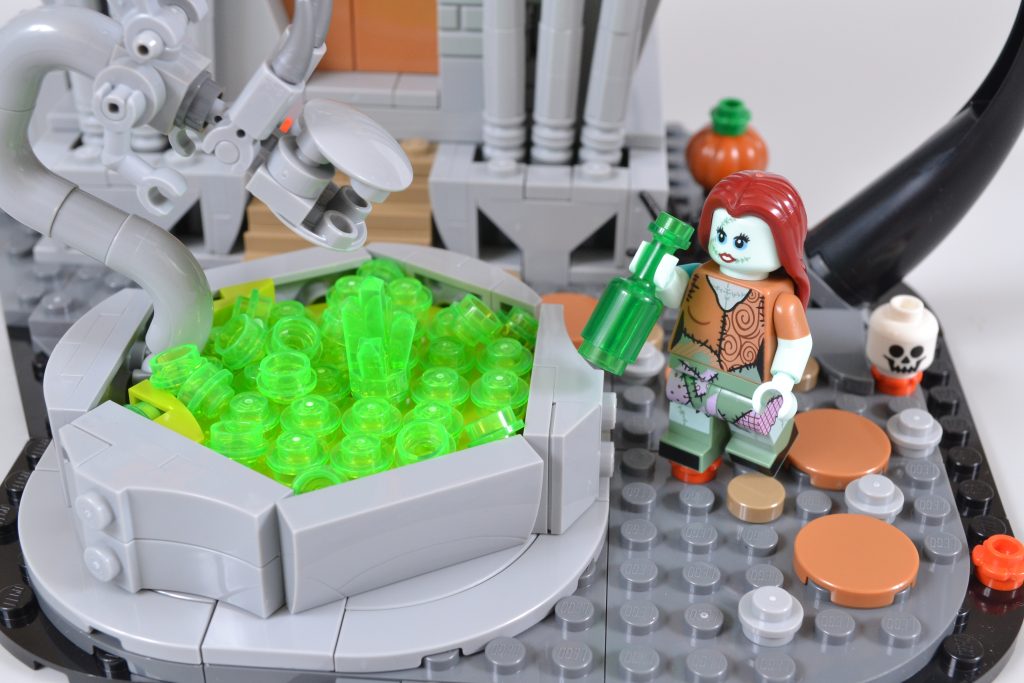 LEGO Ideas 21351 The Nightmare Before Christmas 35 1024x683