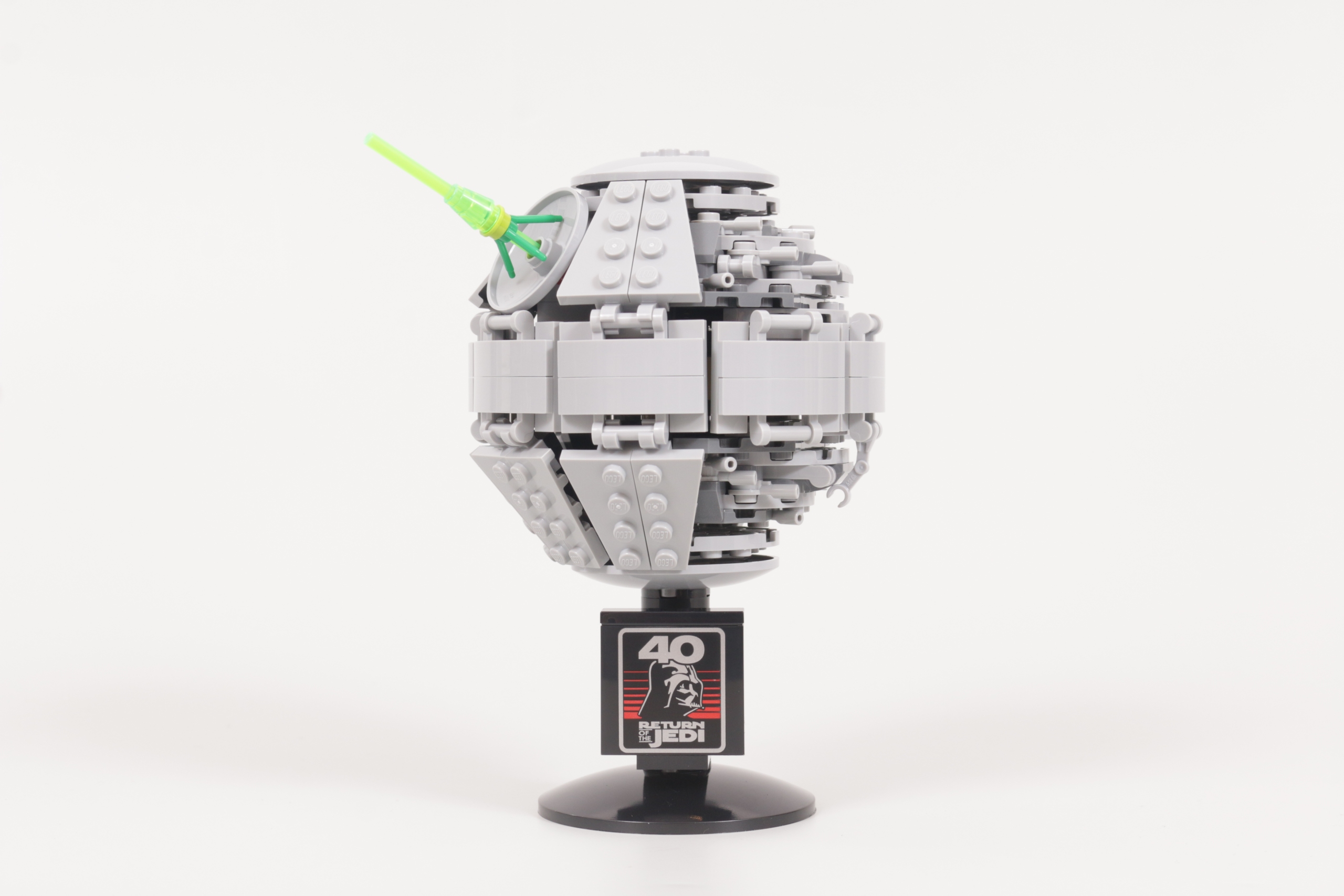 May the 4th LEGO Star Wars 40591 Death Star II gift with purchase gwp feature 12 scaled