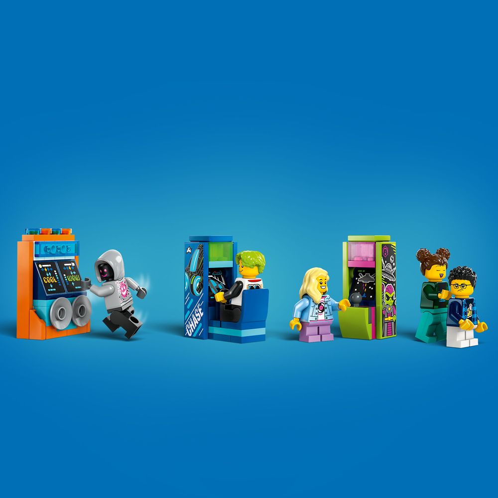 LEGO City 60421 Robot World 5