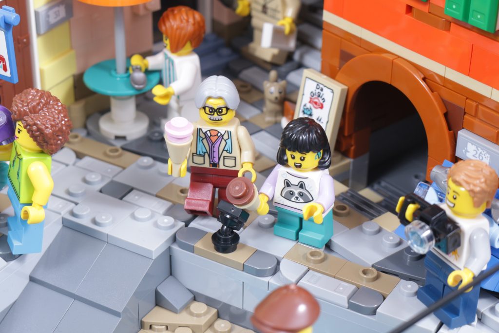 LEGO Ideas 21359 Italian Riviera review 14 1024x683