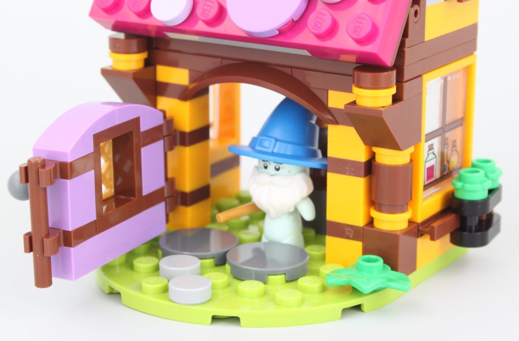 LEGO 40657 Dream Village Dreamzzz review 15 1024x673
