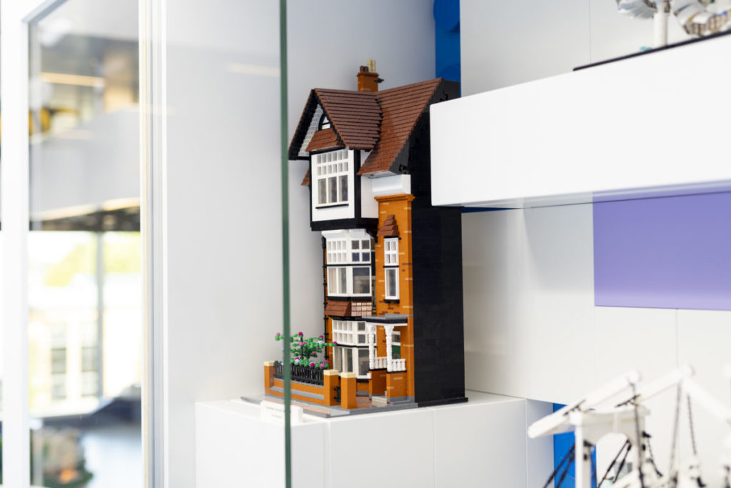 LEGO House Ideas gallery Blue case 2 1024x683