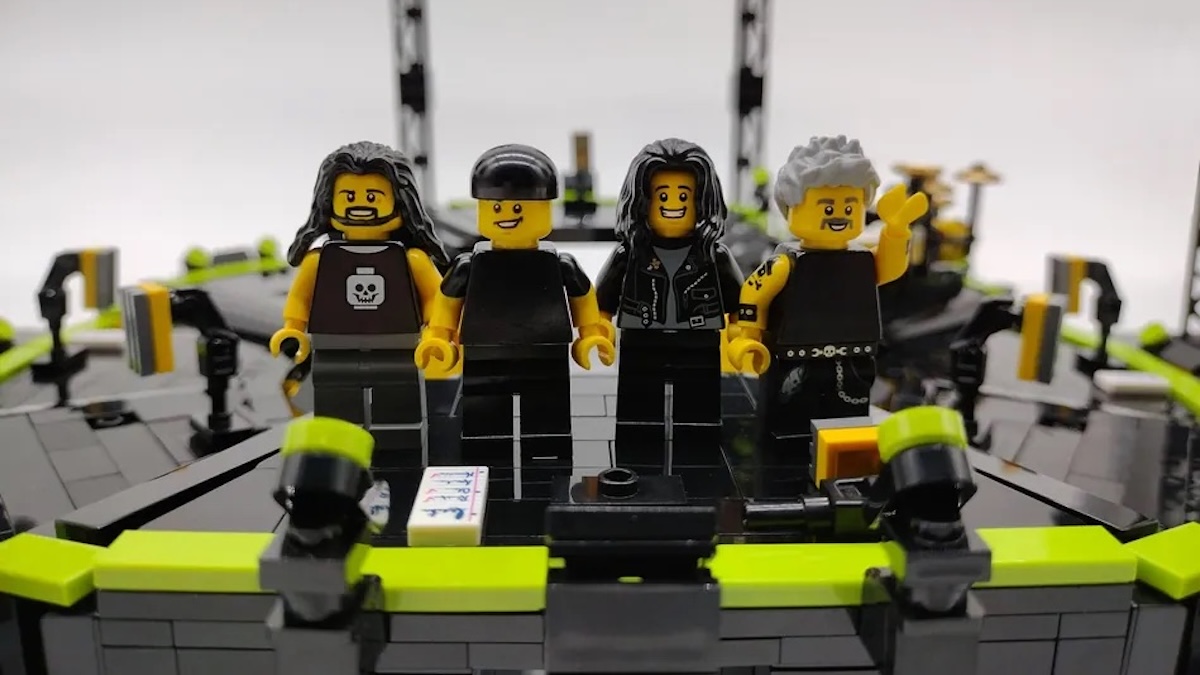 LEGO Ideas sends another music-themed design rocking past 10K