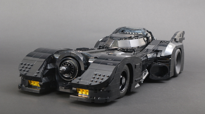 The LEGO Group has updated the roof of 76139 1989 Batmobile
